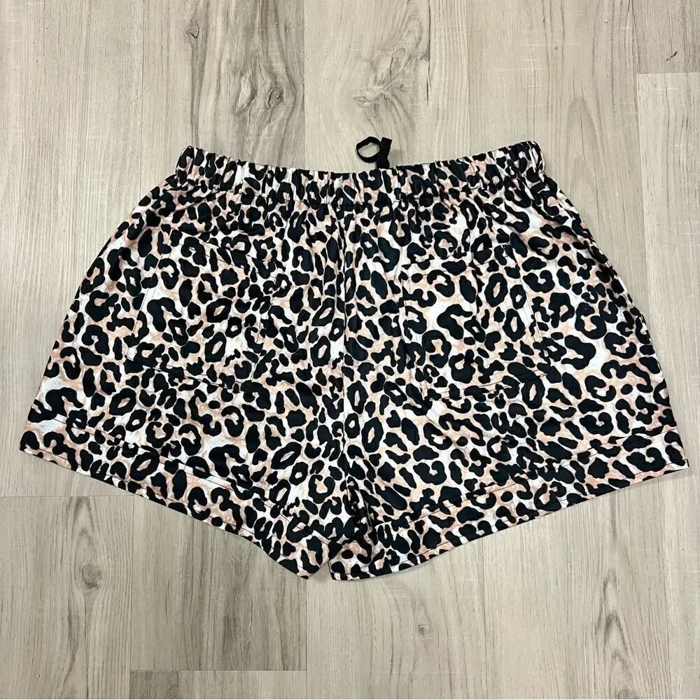 NWOT animal print shorts sz XL drawstring waist by Mosucoirl stretchy